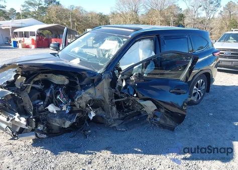 2021 Toyota Highlander Xle from USA, damaged, VIN 5TDGZRAH5MS530741